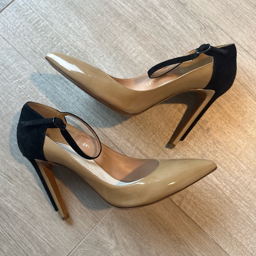 Maison Martin Margiela Black and Tan Heels